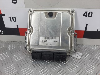 Блок управления двигателем, ориг. номер 0281010441, 8603164, Volvo S40 2000-2004