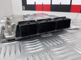 Блок управления двигателем, ориг. номер 0281010441, 8603164, Volvo S40 2000-2004