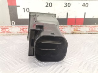 Дефлектор обдува салона, ориг. номер A2108300654, Mercedes E W210 1995-1999