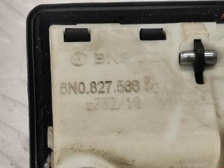 Ручка крышки багажника, ориг. номер 5N0827566, 5N0827566T, Volkswagen Passat 2005-2010