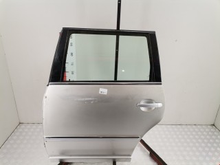 Дверь задняя левая Volkswagen Passat 2000-2005