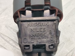 Кнопка аварийной сигнализации, ориг. номер 252901KA0A, 06019, Nissan Juke 2010-2014