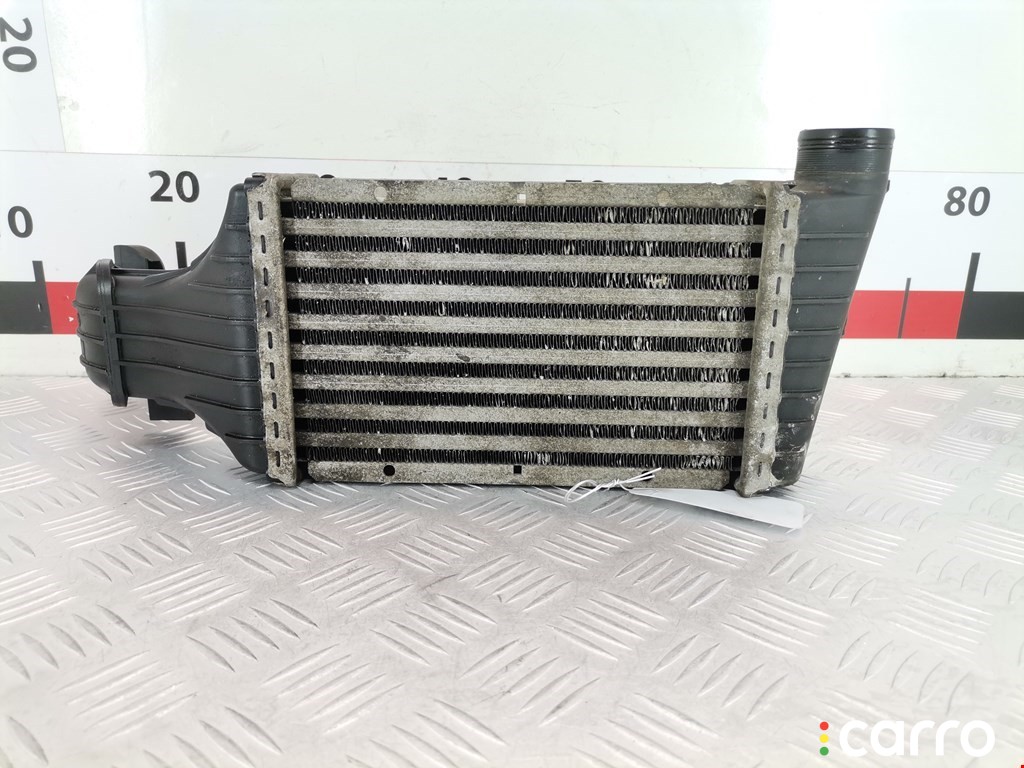 95512979, 24406701DE1 Интеркулер Opel Astra 2004г. - фото №2