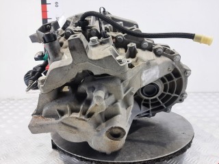 КПП механическая (МКПП) 6-ступенчатая, ориг. номер 8200907117, ND4001, Renault Megane 2008-2014