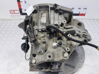 КПП механическая (МКПП) 6-ступенчатая, ориг. номер 8200907117, ND4001, Renault Megane 2008-2014