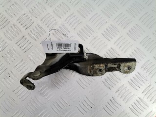 Петля капота левая Kia Sportage 1993-2006