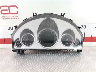 Щиток приборов (приборная панель) Mercedes E W212 2009-2013