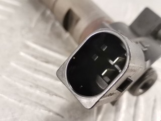 Форсунка, ориг. номер 0445116030, 03L130277, Volkswagen Passat 2005-2010