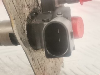 Форсунка, ориг. номер 0445116030, 03L130277, Volkswagen Passat 2005-2010