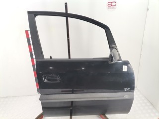 Дверь передняя правая Opel Zafira 2003-2006