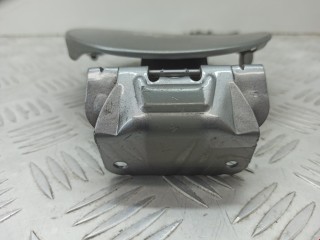 Лючок топливного бака, ориг. номер D65142410D, Mazda 2 2007-2010