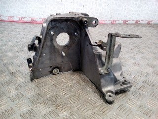 Крепление ТНВД Opel Vectra 2005-2008