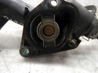 Корпус термостата, ориг. номер 8200954285, Renault Clio 2003-2013