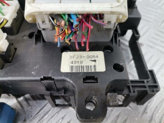 Блок предохранителей, ориг. номер 243509F500, 3F2300844919, Nissan Terrano