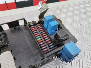 Блок предохранителей, ориг. номер 243509F500, 3F2300844919, Nissan Terrano