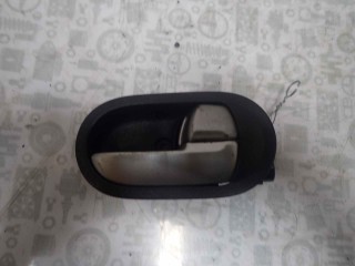 Ручка внутренняя передняя правая Mitsubishi Colt 2002-2012
