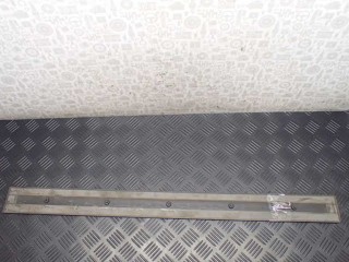 Молдинг двери передней правой, ориг. номер 8Z0853954, Audi A2 1999-2005