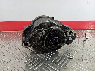 Насос вакуумный Ford Focus 2004-2008