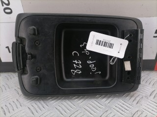 Подлокотник, ориг. номер WD591DVAB, Jeep Cherokee 2001-2004