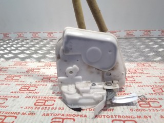 Замок двери задней правой, ориг. номер DF8072310C, Mazda 2 2007-2010
