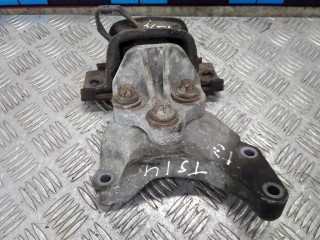 Подушка крепления двигателя, ориг. номер 13130741, Opel Corsa 2006-2011