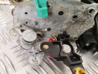 Замок двери передней правой, ориг. номер 04575894AB, Chrysler 300C 2004-2011