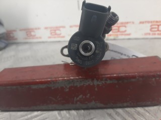 Форсунка, ориг. номер 0445110239, 1980H2, Citroen Picasso 2006-2013