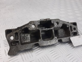 Кронштейн двигателя, ориг. номер 04792885AB, Chrysler 300C 2004-2011