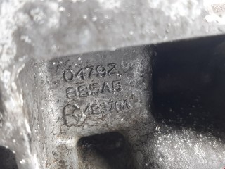 Кронштейн двигателя, ориг. номер 04792885AB, Chrysler 300C 2004-2011