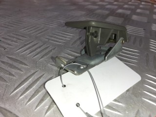 Ручка открывания капота, ориг. номер MR640201, Mitsubishi Space Wagon 1998-2004