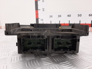 Блок предохранителей, ориг. номер 04692192AC, 04692097AC, Dodge Durango 2003-2006