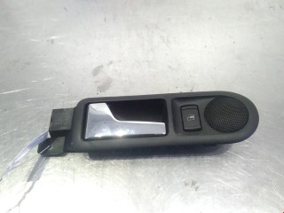 Ручка внутренняя задняя левая Volkswagen Golf 1997-2006