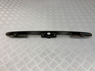 Молдинг крышки багажника, ориг. номер XR361227E, MR485460, Mitsubishi Carisma 1999-2004