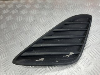 Заглушка (решетка) в бампер, ориг. номер 5212806260, Toyota Camry 2011-2014