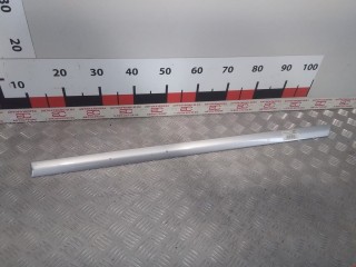 Молдинг двери задней левой, ориг. номер 13105721, 13105720, Opel Vectra 2005-2008