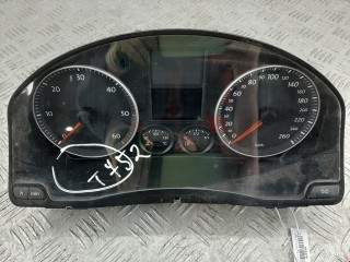 Щиток приборов (приборная панель), ориг. номер VP8V1F10849HC, 1K0920861M, Volkswagen Golf Plus 2005-2009