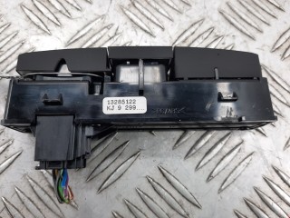 Кнопка аварийной сигнализации, ориг. номер 13285122, 13311979, Opel Astra 2006-2014