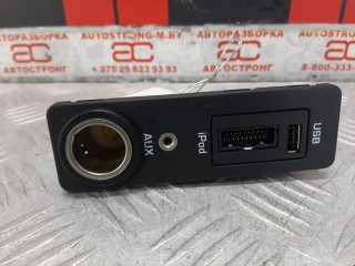Разъем AUX / USB, ориг. номер 8X2319C166AB, Jaguar XF 2007-2011