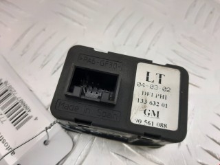 Блок управления стеклоподъемниками, ориг. номер 90561088, 9100301, Opel Astra 1994-2002