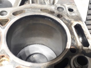 Блок цилиндров, ориг. номер 1677085, Ford Focus 2001-2005
