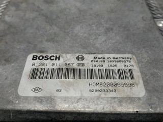 Блок управления двигателем, ориг. номер 0281011087, 8603164, Volvo S40 2000-2004