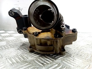 Насос масляный Volkswagen Golf 1997-2006