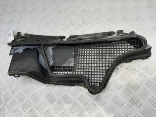 Дождевик Mercedes E W210 1999-2002