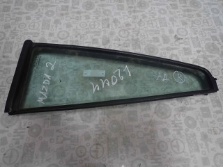 Форточка задняя правая, ориг. номер DD107266, Mazda 2 2005-2007