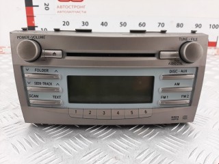 Магнитола Toyota Camry 2004-2006