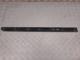 Молдинг двери задней левой, ориг. номер A4146981085, Mercedes Vaneo 2001-2005