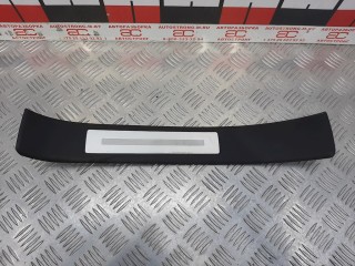 Накладка на порог Audi A4 2004-2009