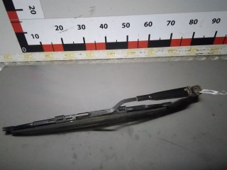 Щеткодержатель задний Chrysler Grand Voyager 2000-2004