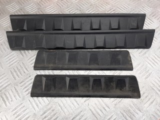 Накладка на порог, ориг. номер 25790571, Chevrolet Equinox 2009-2015