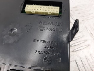 Блок комфорта, ориг. номер 8200811976, Renault Scenic 1999-2003